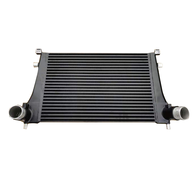 中冷器的作用是降低發(fā)動(dòng)機(jī)的進(jìn)氣溫度